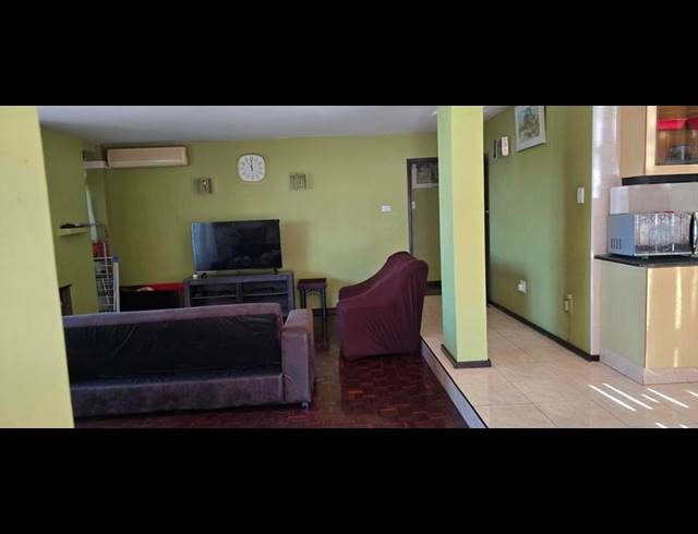 3 BEDROOM APARTMENT FOR SALE IN BEREA